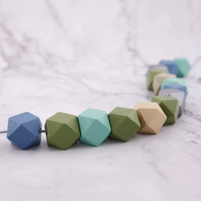66PCS 0.8"/20mm 6 Colors Painted Polygons Spacer Wooden Beads